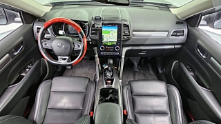 SAMSUNG QM6 2020