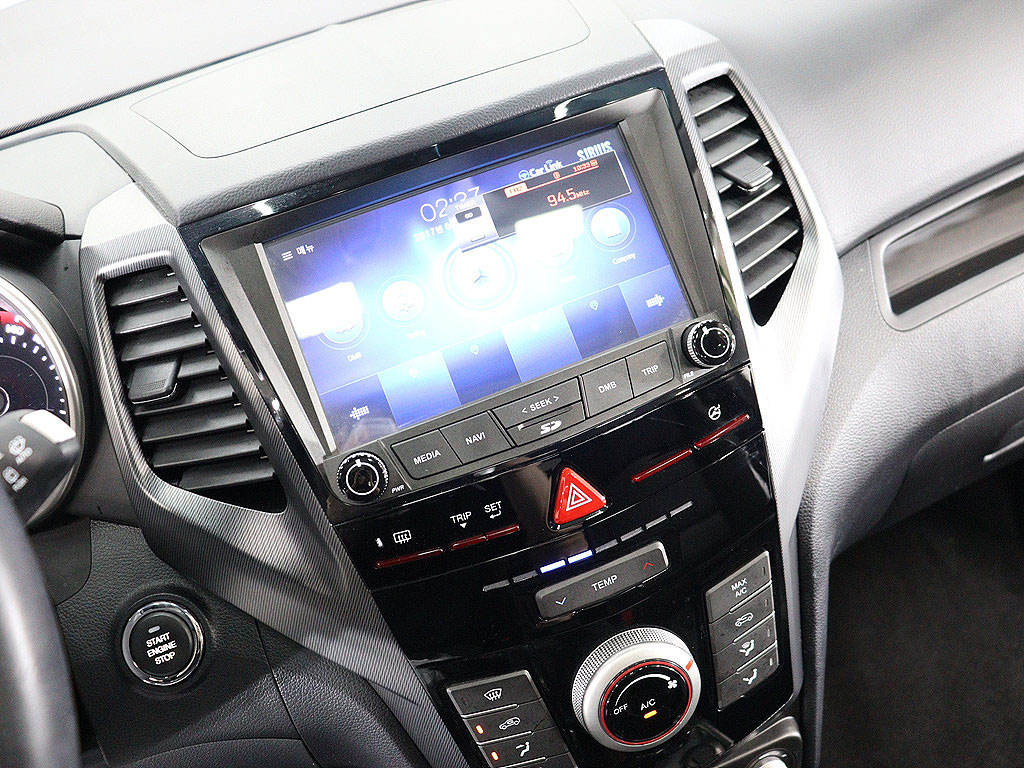 SSANGYONG TIVOLI 2017