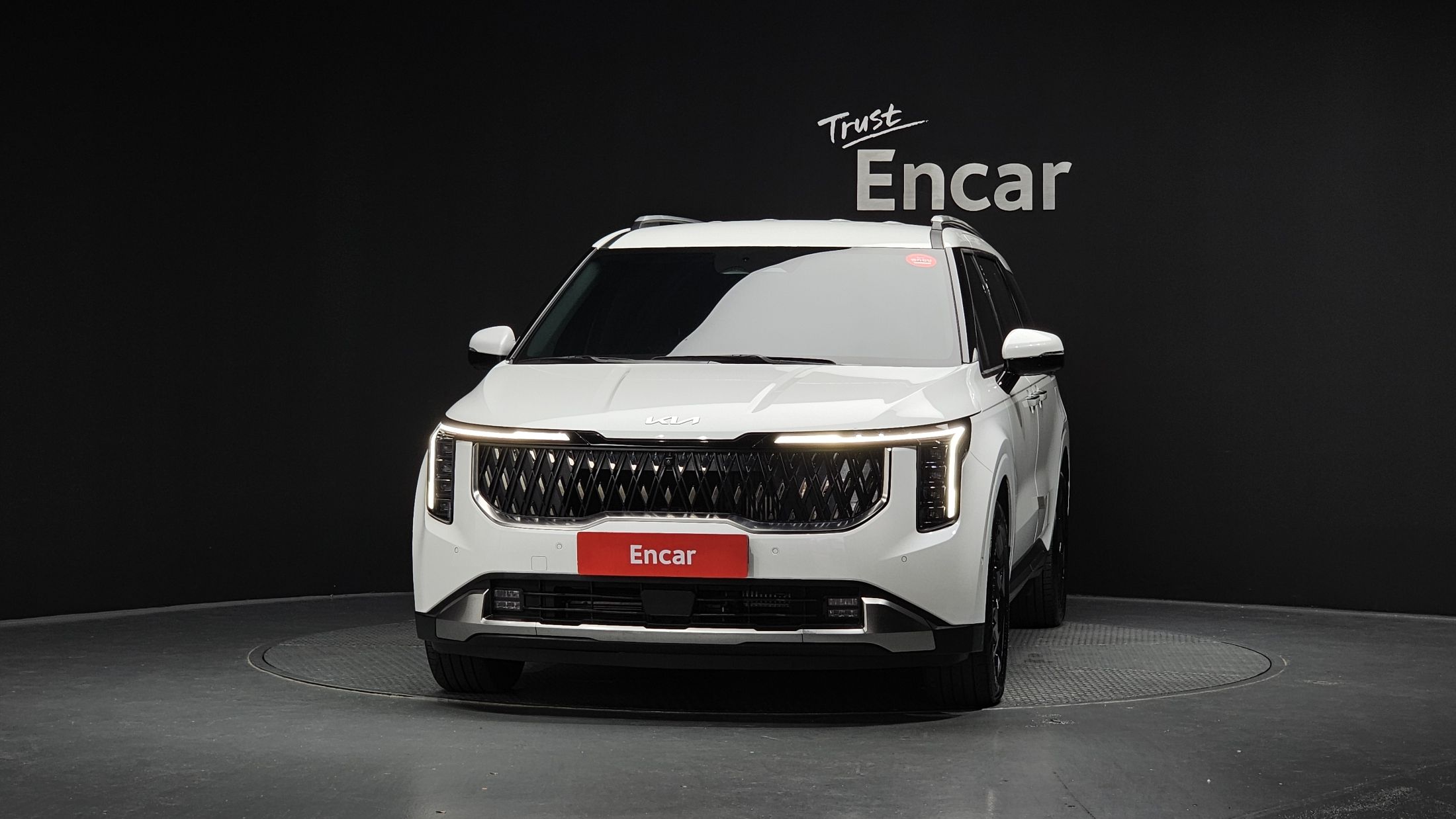 KIA CARNIVAL 2024