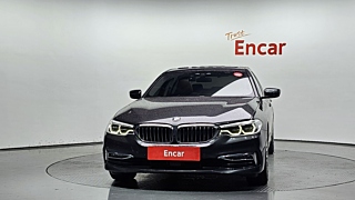 BMW 5-SERIES G30 2019