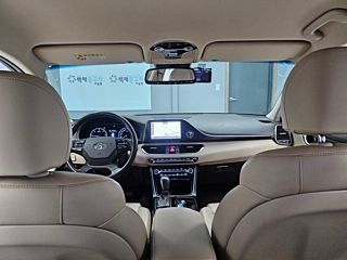 HYUNDAI GRANDEUR IG 2018