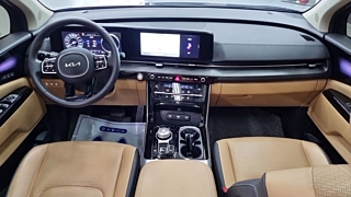 KIA CARNIVAL 2023