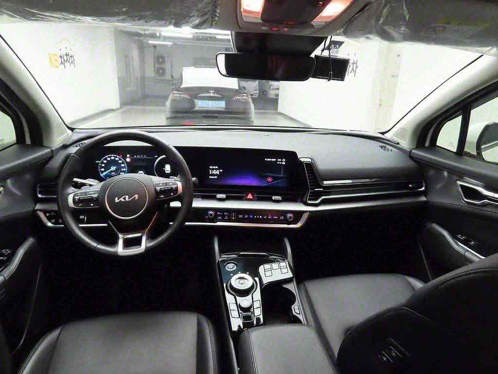 KIA SPORTAGE HYBRID 2023