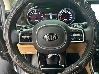 KIA CARNIVAL 2021
