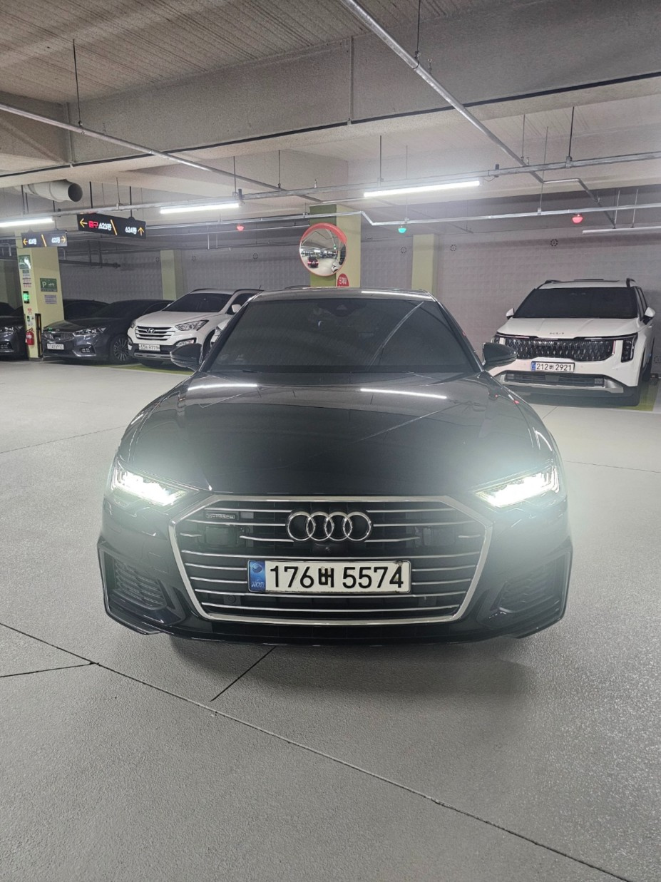 AUDI A6 C8 2021