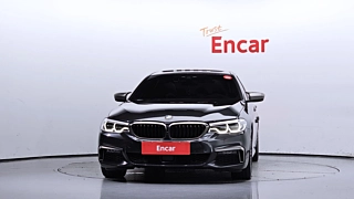 BMW 5-SERIES G30 2019