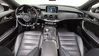 KIA STINGER 2017