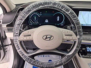 HYUNDAI GRANDEUR IG HYBRID 2022