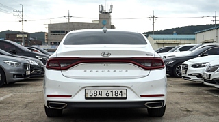 HYUNDAI GRANDEUR IG HYBRID 2017