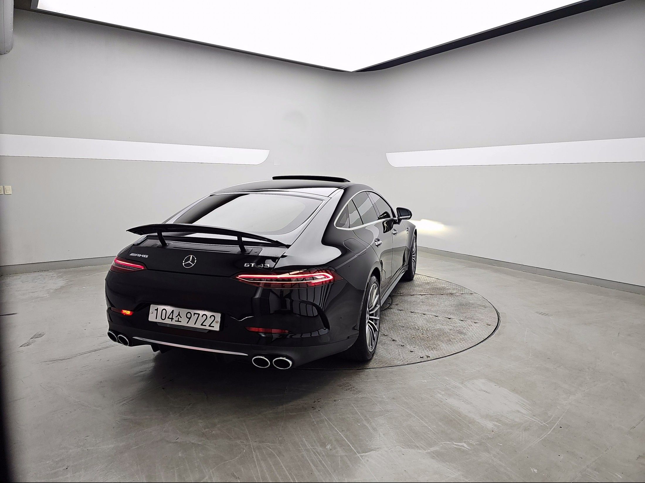 MERCEDES BENZ AMG GT 2020
