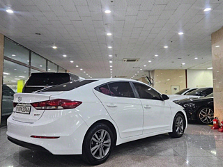 HYUNDAI AVANTE AD 2016