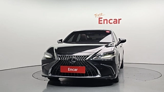 LEXUS ES300H 2023
