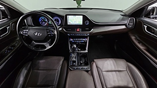 HYUNDAI GRANDEUR IG HYBRID 2017