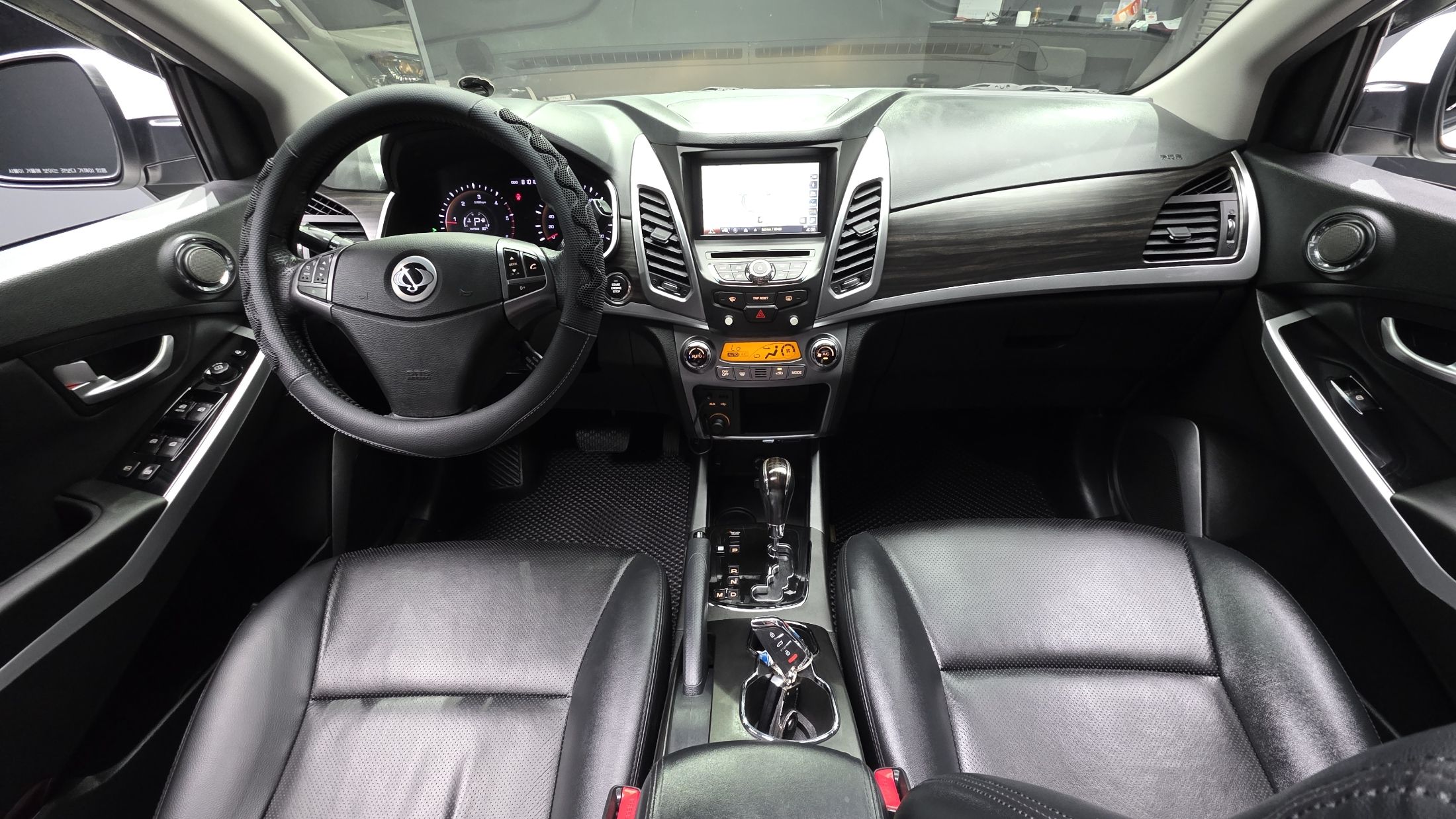 SSANGYONG KORANDO C 2014