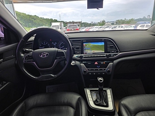 HYUNDAI AVANTE AD 2016