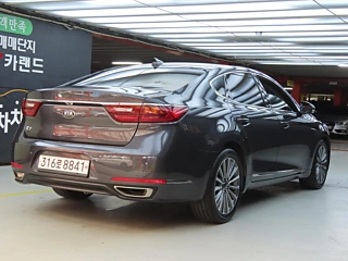 KIA K7 2019