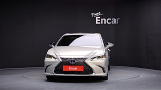 LEXUS ES300H 2018