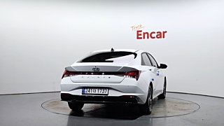 HYUNDAI AVANTE HYBRID CN7 2021
