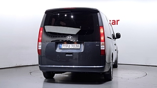 HYUNDAI STARIA 2022