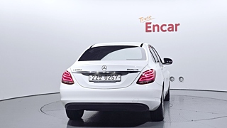 MERCEDES BENZ C-CLASS W205 2016