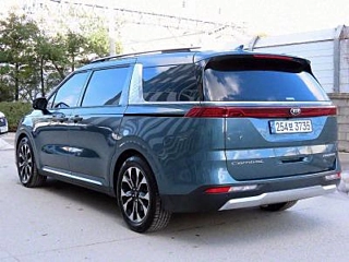KIA CARNIVAL 2021