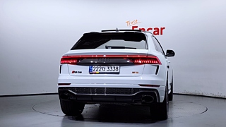 AUDI RSQ8 4M  4.0 TFSI Quattro 2022