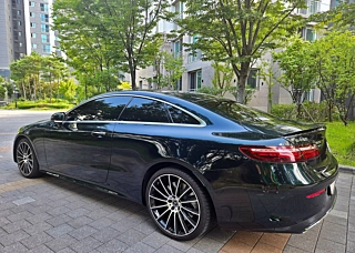 MERCEDES BENZ E-CLASS W213 2021