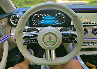 MERCEDES BENZ E-CLASS W213 2021