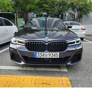 BMW 5-SERIES G30  520i M Sport 2021