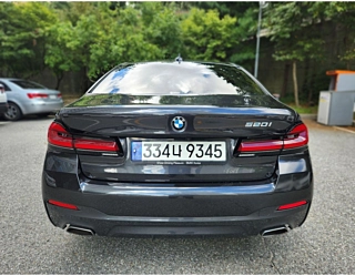 BMW 5-SERIES G30  520i M Sport 2021