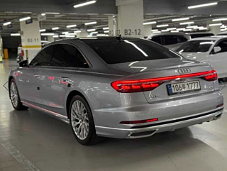 AUDI A8 D5 2021