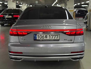 AUDI A8 D5 2021