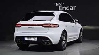 PORSCHE MACAN 2022