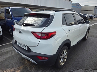 KIA STONIC 2018