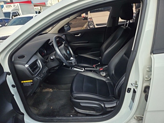 KIA STONIC 2018