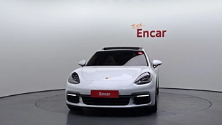 PORSCHE PANAMERA 971  2018