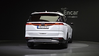 KIA CARNIVAL 2023