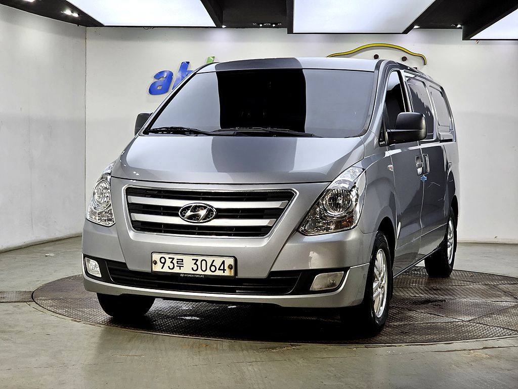 HYUNDAI STAREX GRAND 2017