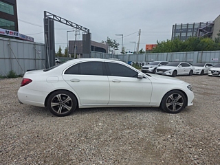 MERCEDES BENZ E-CLASS W213 2018