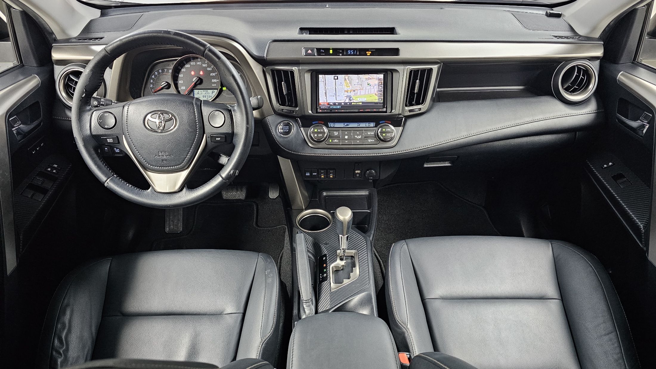 TOYOTA RAV4 2015