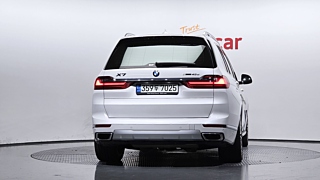 BMW X7 G07 2020
