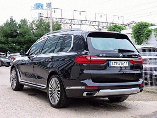 BMW X7 G07 2021