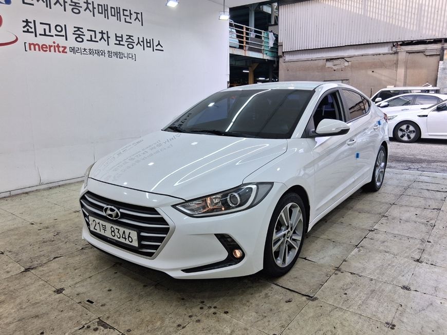 HYUNDAI AVANTE AD 2017