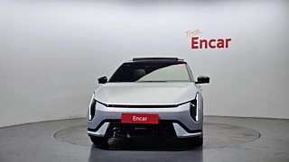 KIA EV4 2025