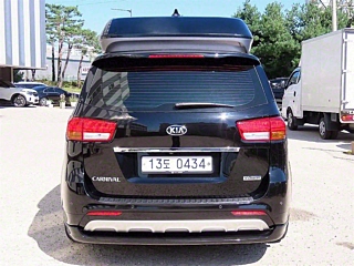 KIA CARNIVAL 2016