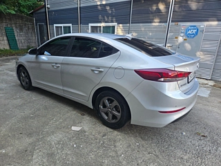 HYUNDAI AVANTE AD 2016