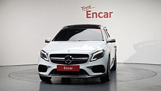 MERCEDES BENZ GLA-CLASS X156 2019