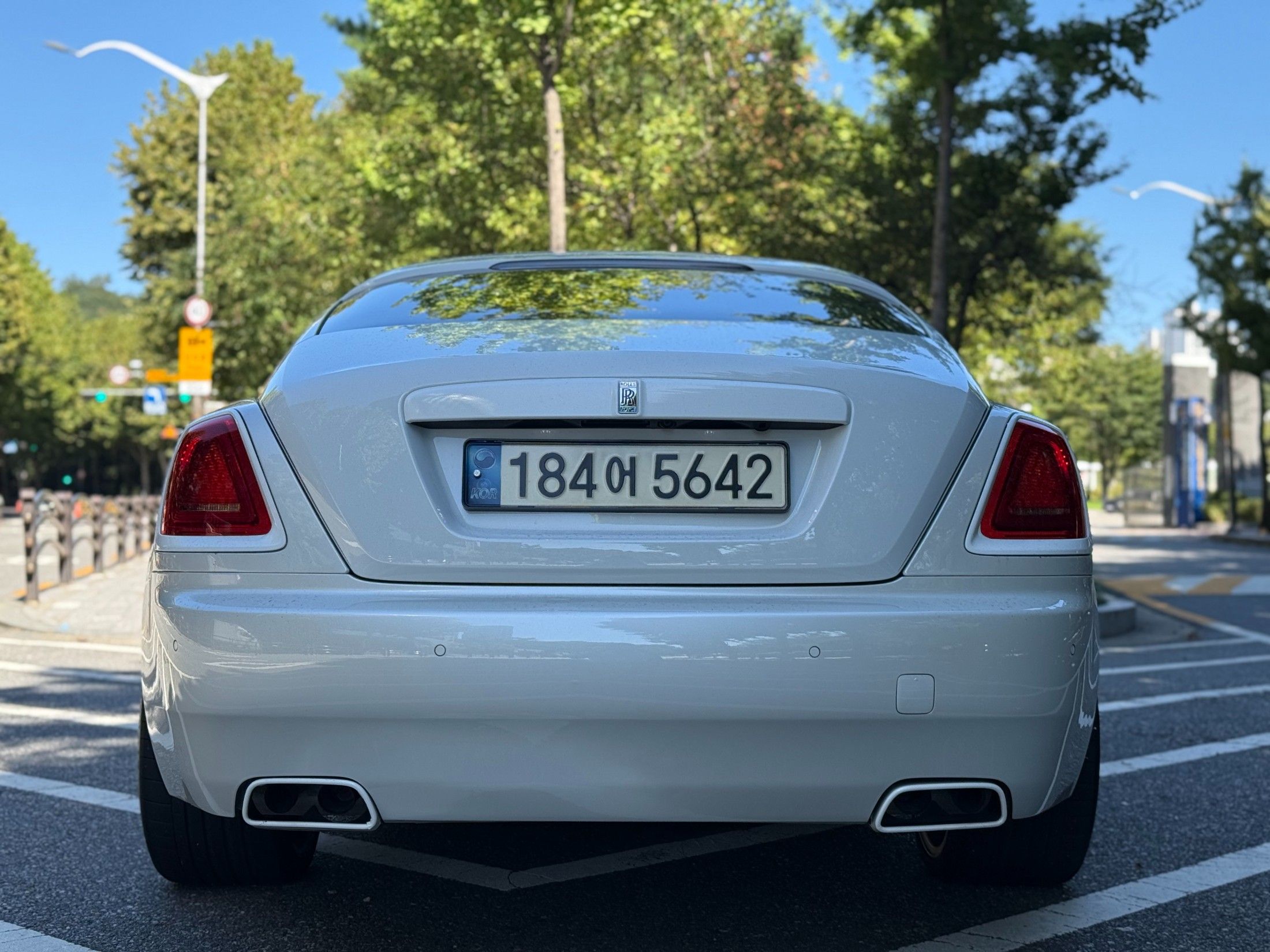 ROLLS ROYCE WRAITH 2016