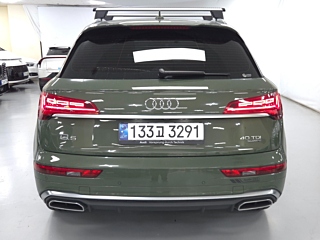 AUDI Q5 FY  40 TDI Quattro Premium 2023