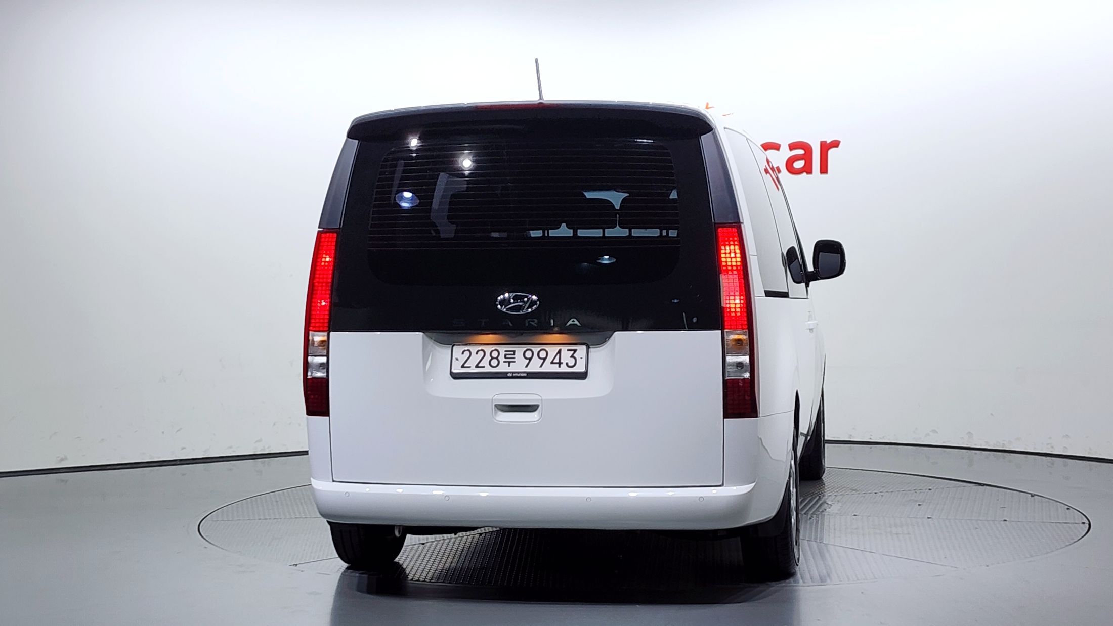 HYUNDAI STARIA 2022